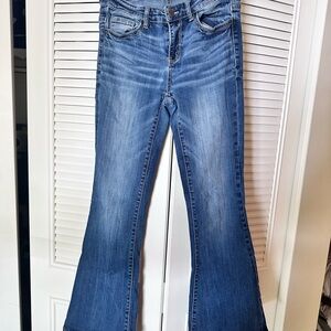 Buckle BKE Payton Flare Jeans in Denim Blue